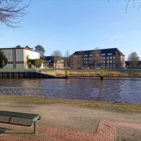 Apartment Deichstrasse Bremerhaven Exteriör bild