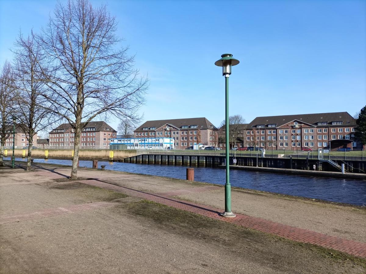 Apartment Deichstrasse Bremerhaven Exteriör bild